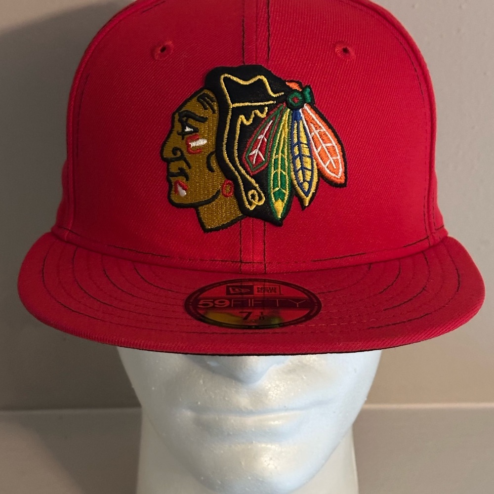 Blackhawks New Era Red and Black 59FIFTY Cap
